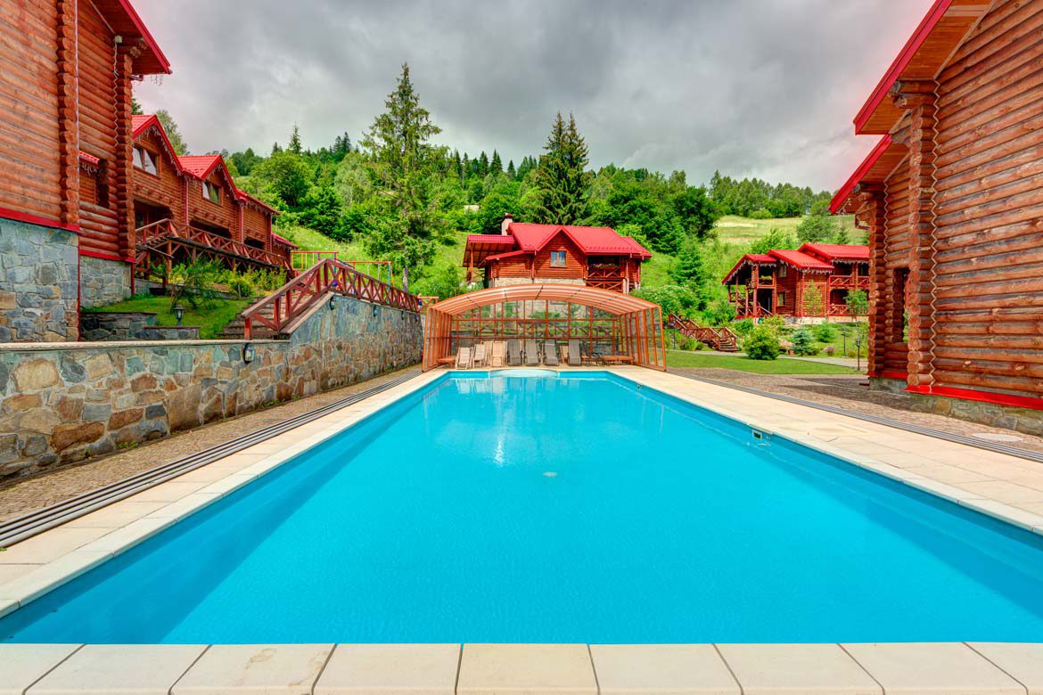 Славське готелі з басейном